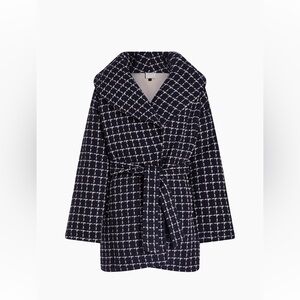 Varley Milla Wrap Jacket ..Cream and White Label